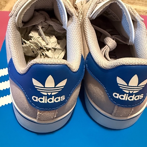 NIB Adidas Campus VULC J 4-5 children’s shoe (school age). Grey suede blue - Picture 3 of 5